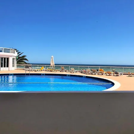 Borda D'agua, Da Oura Apartment